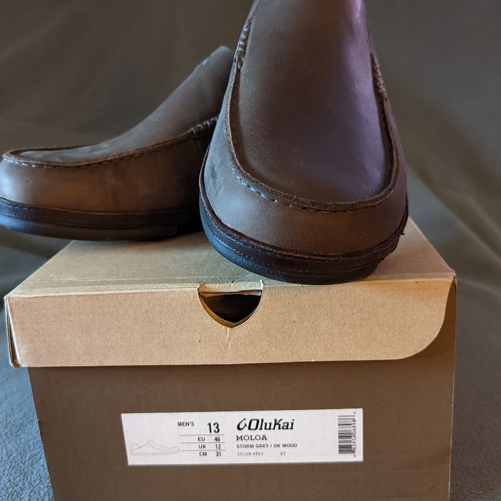 Men's OluKai Shoes